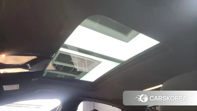 BMW 5 Series (G30) id 3372295 из Кореи 9