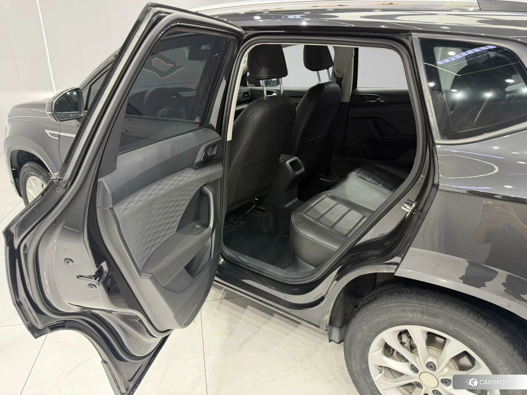 Volkswagen Tuyue id 4455373 из Китая 9