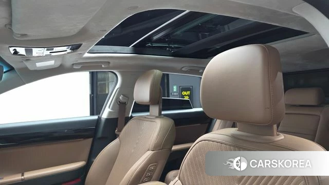 Hyundai Grandeur (GN7) id 4432701 из Кореи 9