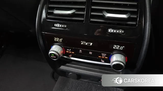 BMW 5 Series (G30) id 3033775 из Кореи 9