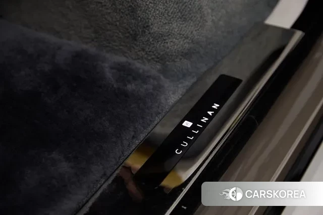 Rolls-Royce Cullinan id 3382883 из Кореи 9