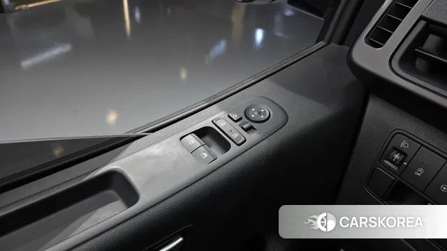 Hyundai Staria id 3426429 из Кореи 9