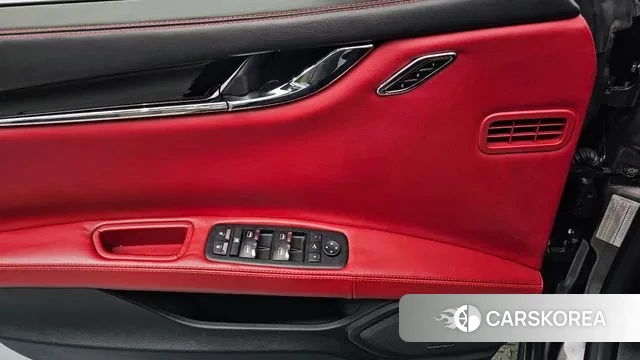 Maserati Quattroporte id 3449548 из Кореи 9