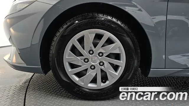 Hyundai Avante (CN7) id 2945272 из Кореи 9