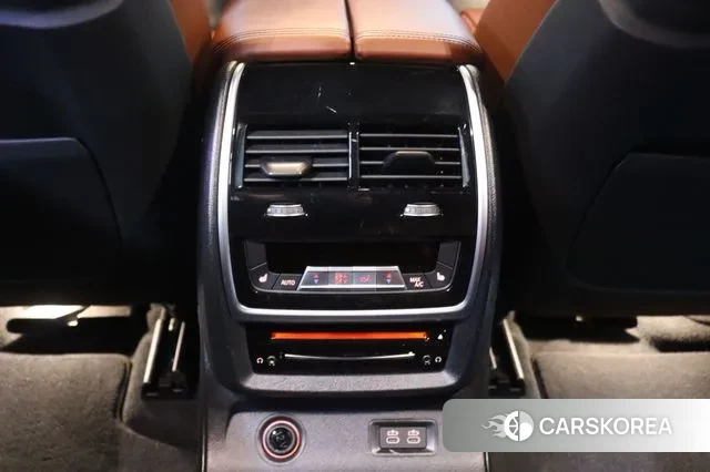 BMW X7 (G07) id 3676923 из Кореи 9