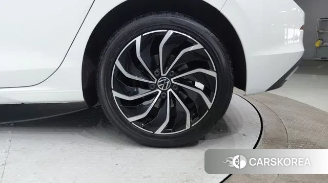 Volkswagen Golf 8th Generation id 3426881 из Кореи 9