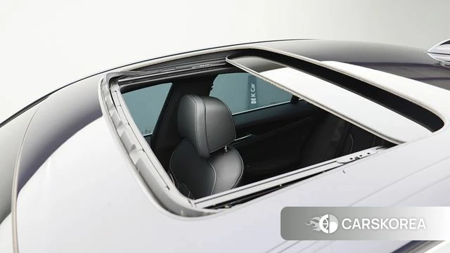 BMW 5 Series (G30) id 3872507 из Кореи 9