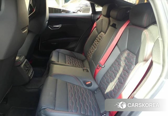 Audi RS e-Tron GT id 3954113 из Кореи 9