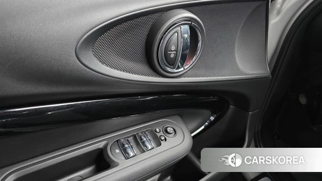 Mini Cooper Clubman id 3884065 из Кореи 9