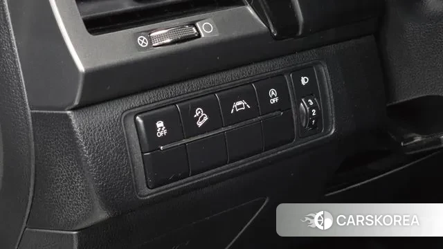 Ssangyong The New Rexton Sport id 3518304 из Кореи 9