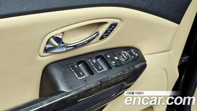 Kia The New Carnival id 2454696 из Кореи 9