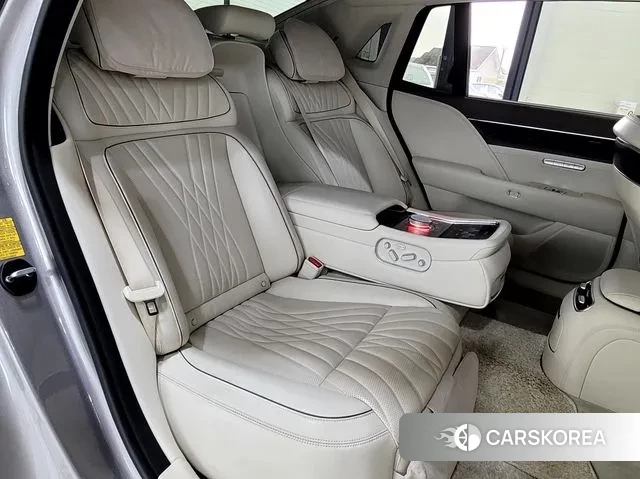 Genesis G90 (RS4) id 3712413 из Кореи 9