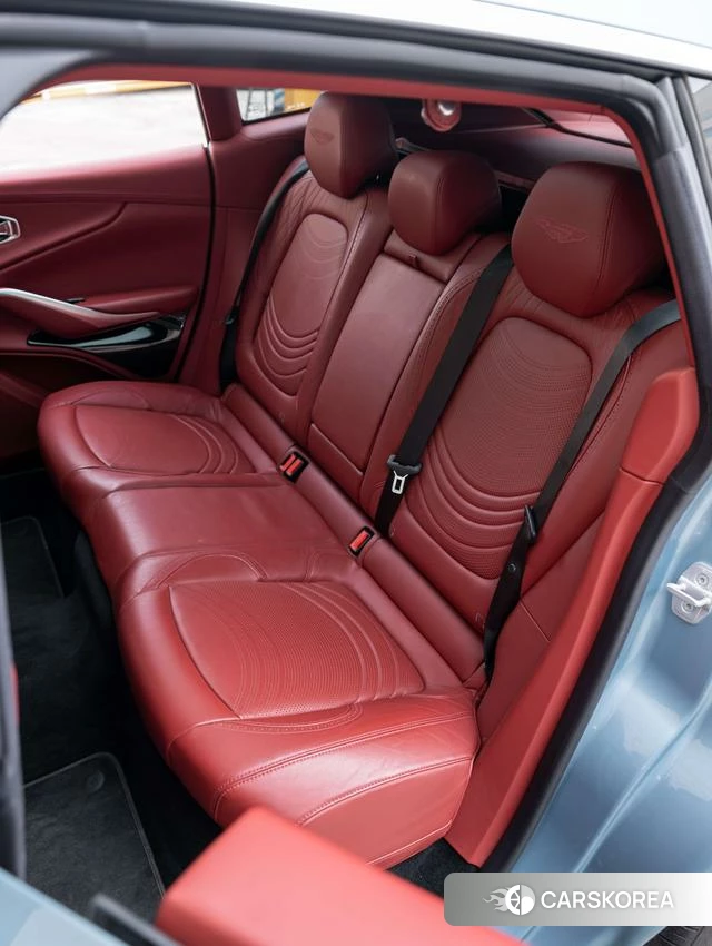 Aston Martin DBX id 4238628 из Китая 9