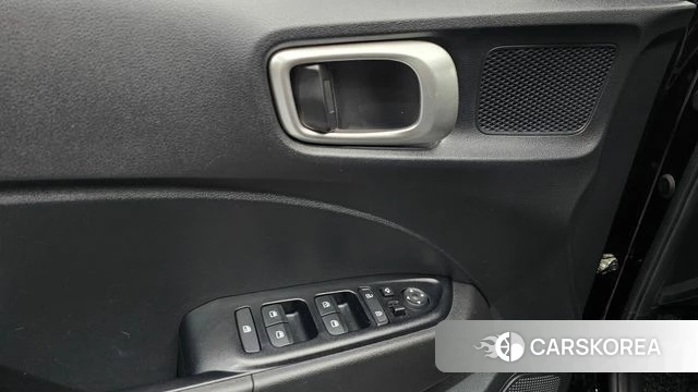 Hyundai Venue id 4501845 из Кореи 9