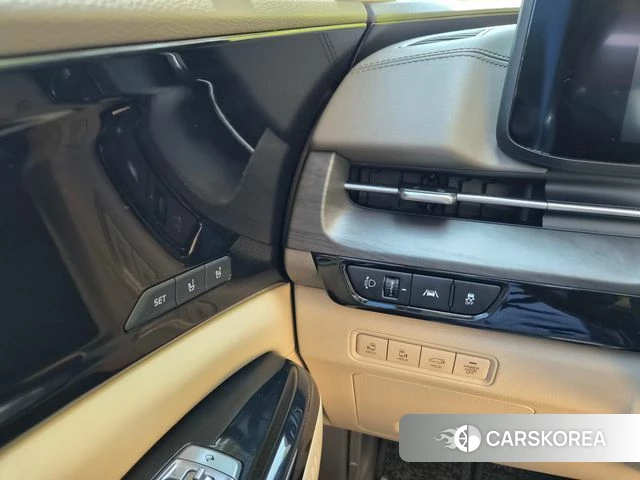 Kia Carnival 4th generation id 4334044 из Кореи 9