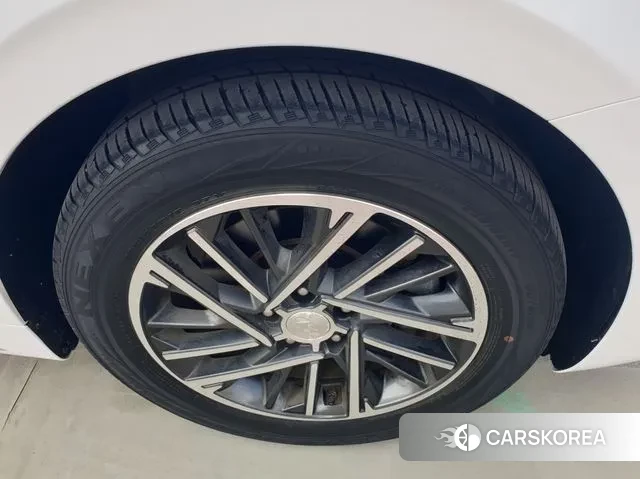 Hyundai The New Grandeur IG id 3428274 из Кореи 9