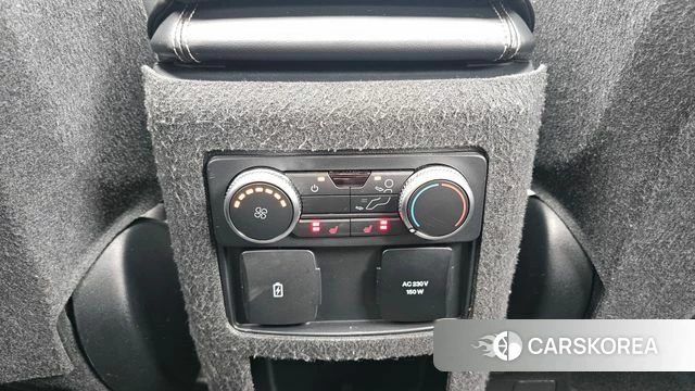 Ford Explorer 6th Generation id 3872679 из Кореи 9