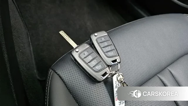 Hyundai Sonata (DN8) id 3402476 из Кореи 9