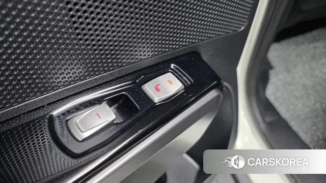 Ssangyong Tivoli Air id 3439951 из Кореи 9