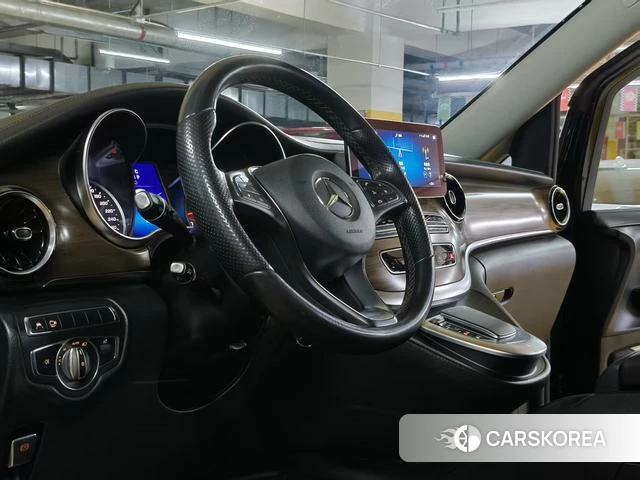 Mercedes-Benz V-class id 4264696 из Китая 9