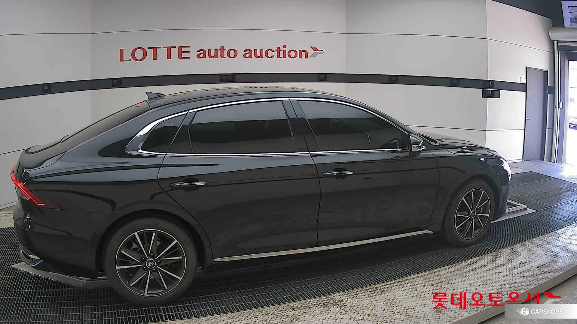 Hyundai Grandeur id 4296753 из Кореи 9