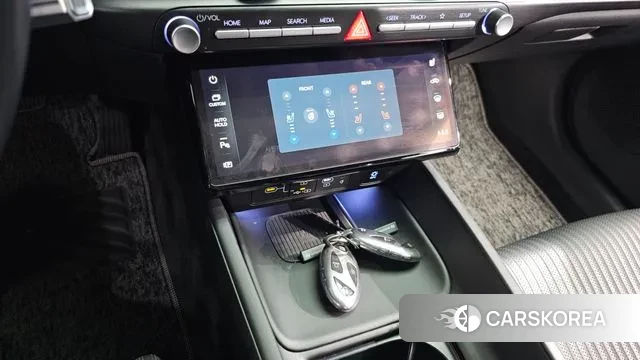 Hyundai Grandeur Hybrid (GN7) id 3300337 из Кореи 9