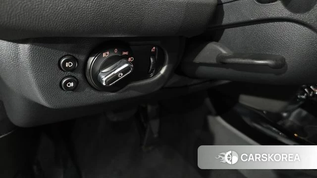 Mini Cooper Clubman id 4573995 из Кореи 9