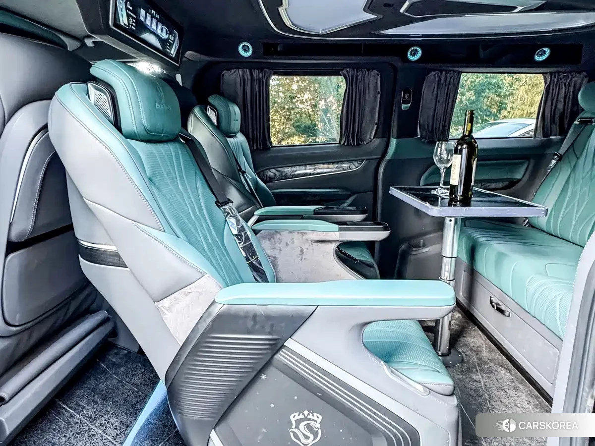 Ford Tourneo id 4622733 из Китая 9