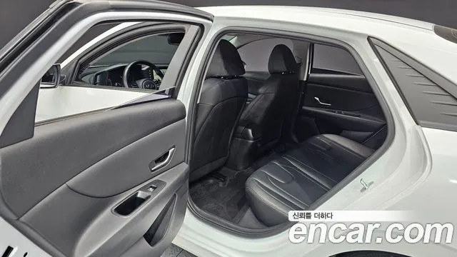 Hyundai Avante (CN7) id 2340151 из Кореи 9