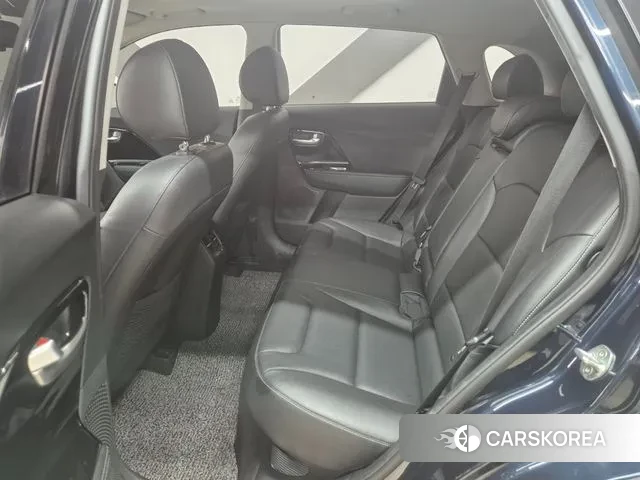 Kia Niro id 3313487 из Кореи 9