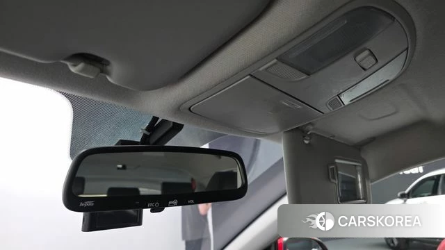 Kia Stonic id 4708759 из Кореи 9