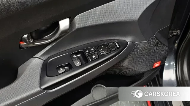 Hyundai Veloster (JS) id 3760655 из Кореи 9