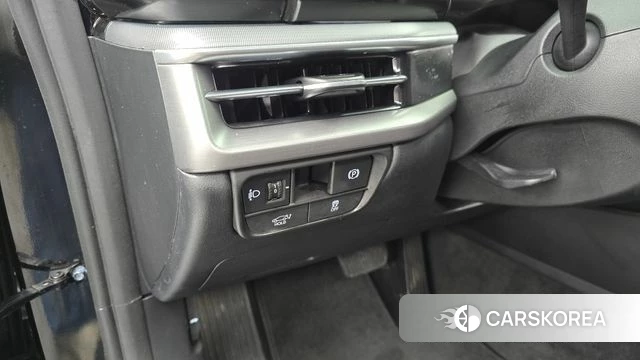 Hyundai Grandeur (GN7) id 3811501 из Кореи 9