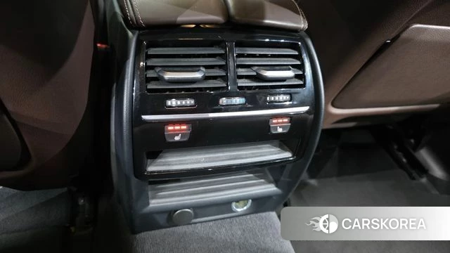 BMW 5 Series (G30) id 4662968 из Кореи 9