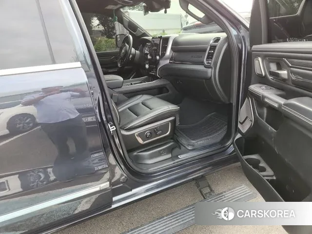 Dodge Lampicup id 3098243 из Кореи 9