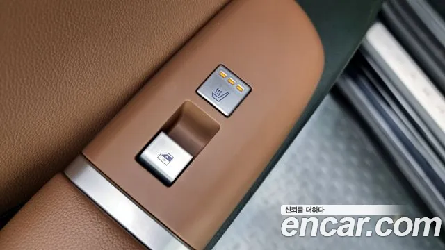 Hyundai Grandeur (GN7) id 2738985 из Кореи 9