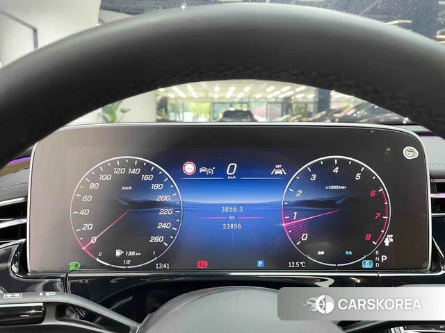 Mercedes-Benz E-class id 3957804 из Китая 9