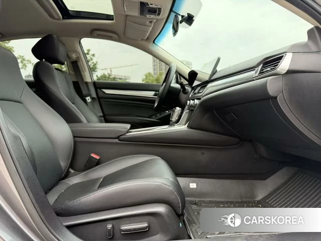 Honda Accord id 4334845 из Китая 9