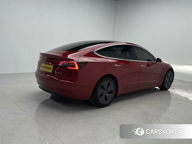 Tesla Model 3 id 4219797 из Китая 9