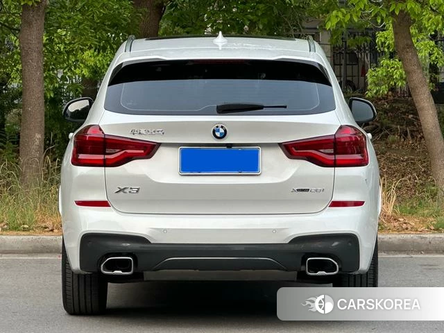 BMW X3 id 4368063 из Китая 9