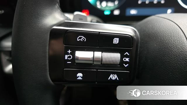 Hyundai Grandeur (GN7) id 3817759 из Кореи 9