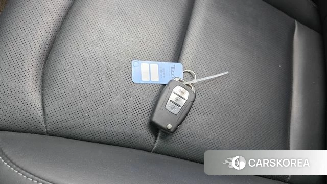 Ssangyong Torres id 4758280 из Кореи 9