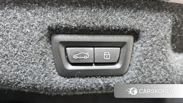 BMW 5 Series (G60) id 3758110 из Кореи 9