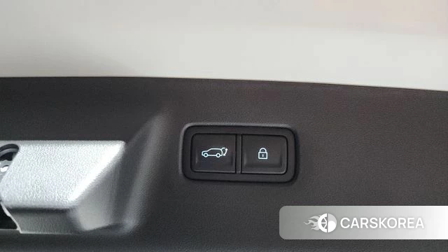 Hyundai Santa Fe (MX5) id 4360591 из Кореи 9