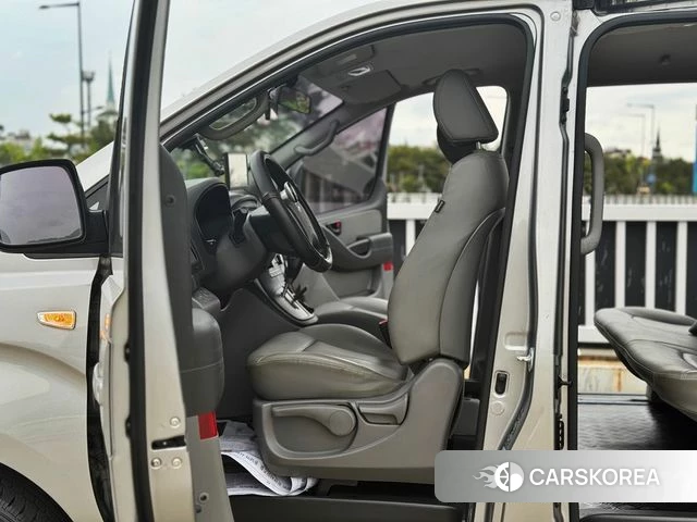 Hyundai The New Grand Starex id 4311065 из Кореи 9