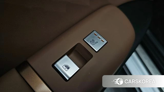 Hyundai Grandeur Hybrid (GN7) id 4879492 из Кореи 9