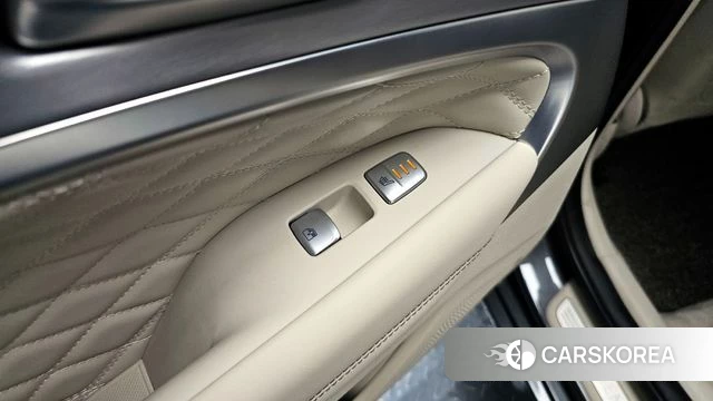 Genesis G70 id 3861123 из Кореи 9