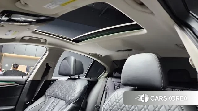 BMW 5 Series (G30) id 3176473 из Кореи 9