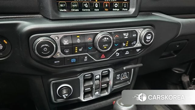 Jeep Wrangler (JL) id 3922613 из Кореи 9