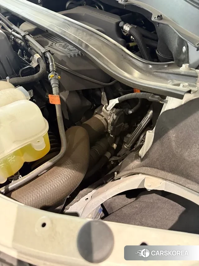 Ford Explorer 6th Generation id 3017861 из Кореи 9